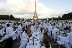 Eiffel Tower White Dinner