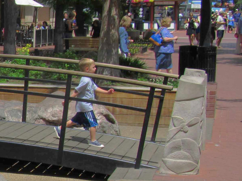 Pearl Street Mall - child crossing bridge