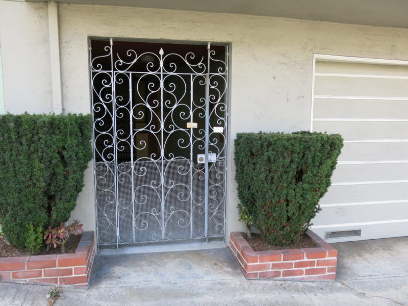 12th Avenue small apartment gate