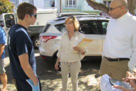 Block party sidewalk meeting 5